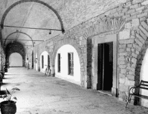 Los colonizadores, familias españolas, se asentaron en las nuevas tierras, e impusieron sus costumbres, su lengua, sus apellidos, su manera de entender el mundo, y se quedaron a vivir aquí. EL INFORMADOR/ARCHIVO