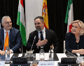Santiago Abascal, presidente de VOX recibe a miembros del partido Patriots entre los que se cuentan el primer ministro húngaro, Viktor Orbán, y la presidenta de Agrupación Nacional, Marine Le Pen. EFE/G. Sánchez.