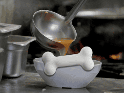 El caldo de hueso contiene nutrientes esenciales como glicina, colágeno y grasas saludables, que favorecen la función cerebral. EL INFORMADOR / ARCHIVO