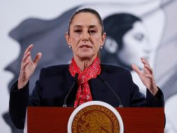 Sheinbaum aclaró que su gobierno siempre defenderá a López Obrador. EFE/ M. Guzmán