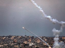 El primer ministro israelí amenaza al Hamas de reanudar los combates en Gaza no libera a rehenes el sábado. EFE/ M. Saber.