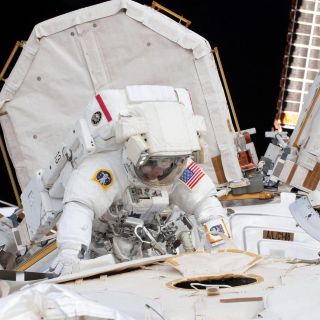 Posible regreso en marzo de los astronautas de la NASA establecidos en la EEI