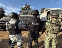 Este jueves las Fuerza de Operaciones Estratégicas de Protección Ciudadana (FOEP), conformadas por autoridades estatales y federales, decomisaron dos vehículos con blindaje artesanal al crimen organizado, de los denominados 