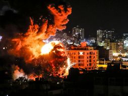 Hamás identifica a los 3 rehenes israelíes que liberará para mantener el alto el fuego en Gaza. AFP/M. Hams.