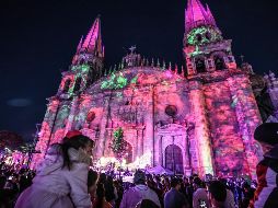 A lo largo de dos kilómetros divididos en zonas, habrá eventos y presentaciones artísticas, conciertos al aire libre, espectáculos de luces, videomapping en el Hospicio Cabañas y la Catedral Metropolitana, así como elementos decorativos iluminados. EL INFORMADOR / ARCHIVO