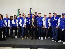 Lemus estuvo acompañado por la directiva del equipo. CORTESÍA