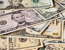 El valor del dólar ha disminuido un 1.3%, pero aún muestra un aumento del 21.56%. Unsplash