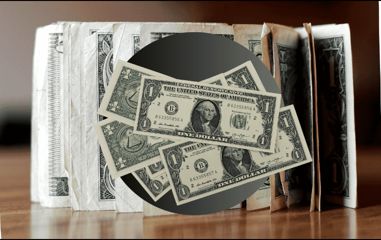 Hoy, la mejor opción en la compra del dólar -en este momento de la mañana (07:30 horas)- es Banamex, y la venta en Banco Azteca. ESPECIAL/Imagen de Loyloy Thal en Pixabay/Imagen de Wolfgang Eckert en Pixabay