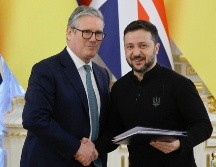 Keir Starmer se ha reunido durante enero del 2025, en Kiev, con el presidente ucraniano, Volodímir Zelenski. EFE/S. Dolzhenko
