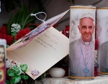 De acuerdo con el Vaticano, el Papa transcurrió la noche de forma tranquila y recibió el desayuno de su sexto día de hospitalización. AP/G. BORGIA