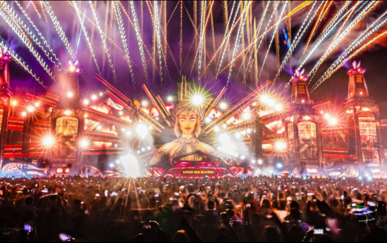 Este fin de semana, miles de fanáticos de la música electrónica se darán cita nuevamente en el Autódromo Hermanos Rodríguez para vivir la magia de EDC 2025. X/@EDC_MEXICO