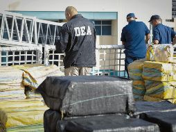 México mantiene la política de no intervención. AFP