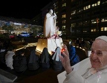 Te contamos todo lo que debes saber acerca de la oración masiva propuesta por el Vaticano para alentar al Papa Francisco. AP / EFE / ARCHIVO