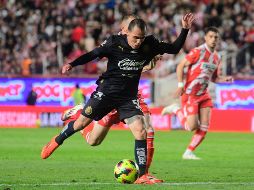 El futbolista Hugo Camberos, surgido en las fuerzas básicas de Chivas, se ha establecido como la gran revelación del presente campeonato. IMAGO7