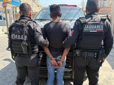 El sujeto, identificado como Víctor "N", de 31 años, fue puesto a disposición de un Agente del Ministerio Público para continuar con las investigaciones. CORTESÍA.