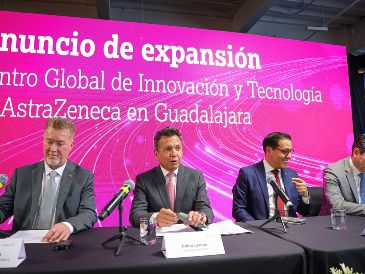 La compañía farmacéutica AstraZeneca anunció hoy inversiones por 600 millones de pesos en sus oficinas del Centro Global de Innovación y Tecnología Guadalajara ubicado en Zapopan. EL INFORMADOR / H, Figueroa