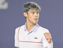 Rodrigo Pacheco es el primer mexicano en 28 años en meterse a los cuartos de final del evento que se celebra en Acapulco. AFP/A. Estrella