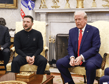 Donald Trump y Volodímir Zelenski, este viernes, en la Casa Blanca. EFE / J. Lo Scalzo