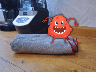 Para impedir la contaminación de los alimentos debes sumergir tus trapos de cocina en una solución de agua con gotas de cloro y yodo. EL INFORMADOR / O. Álvarez