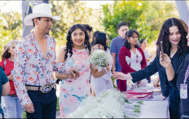 En los últimos tres años se entregaron más de mil 600 actas de matrimonio en Zapopan. ESPECIAL