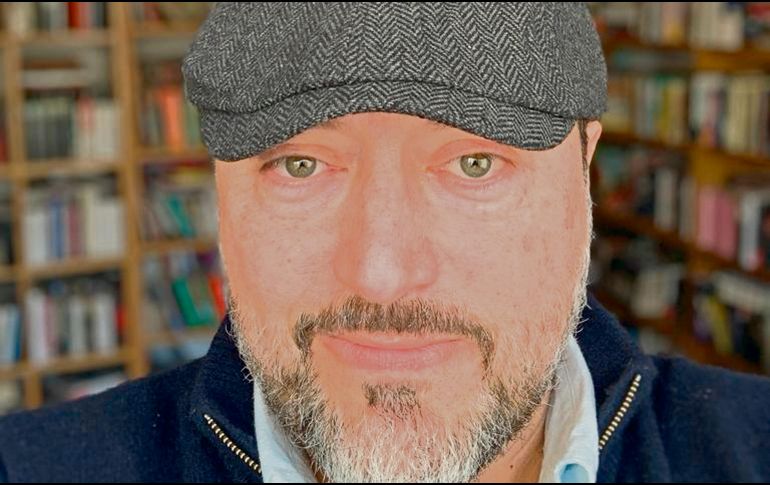 Martín Solares presenta su tercer novela construida sobre el detective “Pierre Le Noir”. ESPECIAL