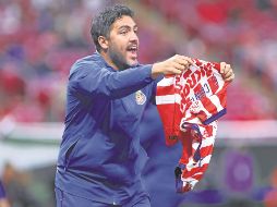 José Meléndez dirigió el sábado ante Pumas y podría continuar en el banquillo frente al América. IMAGO7