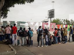 El mes pasado, México desplegó a 10 mil elementos de su Guardia Nacional en el límite con Estados Unidos para combatir el tráfico de drogas y paso ilegal de migrantes. EFE / ARCHIVO