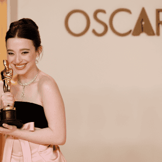 ¿De qué trata 'Anora' la ganadora a mejor película en los premios Oscar y dónde verla?