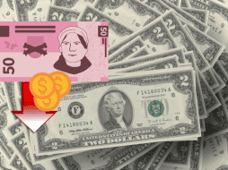 El dólar sufrió una variación significativa en comparación con su valor inicial ese mismo día. CANVA