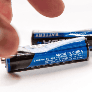 Profeco: No realices estas acciones al tirar una pila