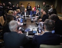 Zelenski explicó que Ucrania trabaja para encontrar alternativas en caso de que se confirme el cierre del grifo de las armas de Estados Unidos. EFE