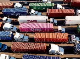 Trump, que hoy mismo aprobó aumentos arancelarios de hasta el 25 % contras las importaciones mexicanas, canadienses y chinas, mencionó en una sesión conjunta del Congreso a Brasil, China, India, México, Canadá y la Unión Europea. AP / ARCHIVO