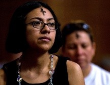 La imposición de ceniza es la ceremonia con la que inicia la Cuaresma. AFP / ARCHIVO