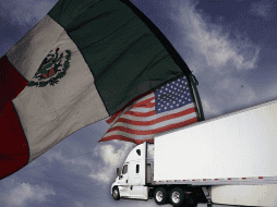 Alrededor de 83% de las exportaciones totales de México se dirigen a Estados Unidos, según S&P Global Ratings. AP / ARCHIVO