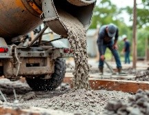 Proepa impuso una medida de seguridad que ordena la suspensión del lavado de los vehículos y del vertido de residuos en la vía pública y en lugares no autorizados. IA / Freepik