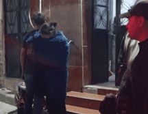 Una vez asegurado, el joven fue reunido con su familia. ESPECIAL