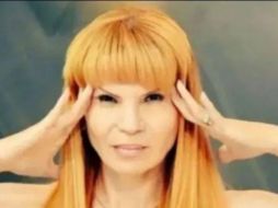 Mhoni Vidente ha revelado lo que le espera a cada signo este fin de semana, además de revelar los números mágicos y colores de la suerte. FACEBOOK / Mhoni Vidente