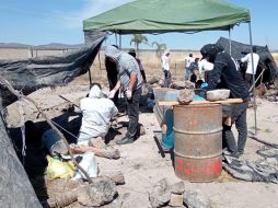 Fiscalía del Estado afirmó que los trabajos de inspección avanzan, localizando hasta ahora diversos restos óseos calcinados.  ESPECIAL/ Guerreros Buscadores de Jalisco