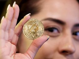 Establecer una reserva de bitcoin fue una de varias promesas relacionadas con las criptomonedas que Trump hizo en la campaña el año pasado. EFE/J. Méndez