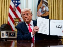 Pese a que Trump, puso en pausa por segunda ocasión la implementación de aranceles del 25% a México, los empresarios de ambas naciones advierten que hay incertidumbre debido a que la amenaza sigue latente. EFE/A. Drago