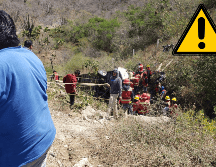 Rescatistas haciendo su labor de rescate. TWITTER