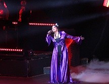 Yuridia portó la bandera de México con orgullo durante su concierto. EL INFORMADOR/ARCHIVO