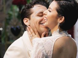 Christian Nodal se siente feliz y satisfecho en su vida como marido de Ángela Aguilar, quien ya se encuentra en la Ciudad de México para acompañar a su marido en el show que ofrecerá la noche de este viernes. SUN/ ARCHIVO