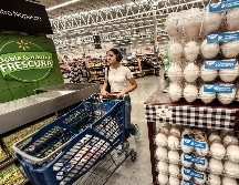 Walmart ofrece la garantía de que, si las furtas y verduras no son de la calidad que el cliente espera, se compromete a cambiar la mercancía. EL INFORMADOR/A. Navarro