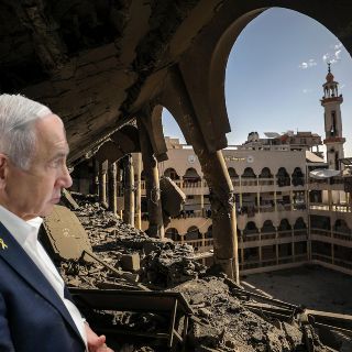 Israel interrumpe el alto al fuego y bombardea Gaza; hay más de 400 muertos