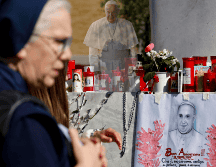 Dada su estabilidad, los médicos que tratan a Francisco ya no publican boletines diarios sobre su estado de salud. EFE / F. Frustaci / AP / ARCHIVO