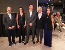 Jorge Plasencia , Andrea González, Aymeric Bardon, Jaime Plasencia y Diana Ruiz en la inauguración de la nueva agencia Stellantis Santa Anita en López Mateos Sur. GENTE BIEN JALISCO / A. Martínez