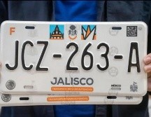 La Secretaría de Seguridad Ciudadana enfatiza la necesidad de revisar periódicamente el estado y la limpieza de las placas, asegurándose de que estén en buen estado y correctamente alineadas. ESPECIAL/Gobierno de Jalisco