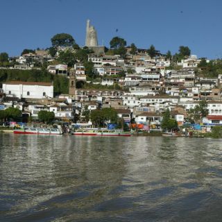 Gobierno de Michoacán retoma trabajos de conservación del Lago de Pátzcuaro