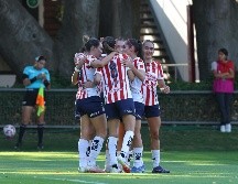 Las acciones del Clásico Tapatío femenil tuvieron que trasladarse al campo de entrenamiento del Rebaño. IMAGO7.